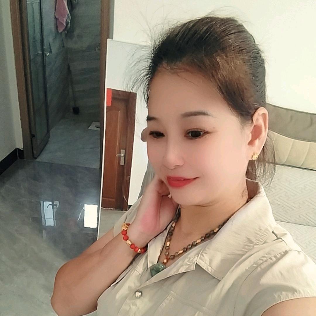 陆伟莲