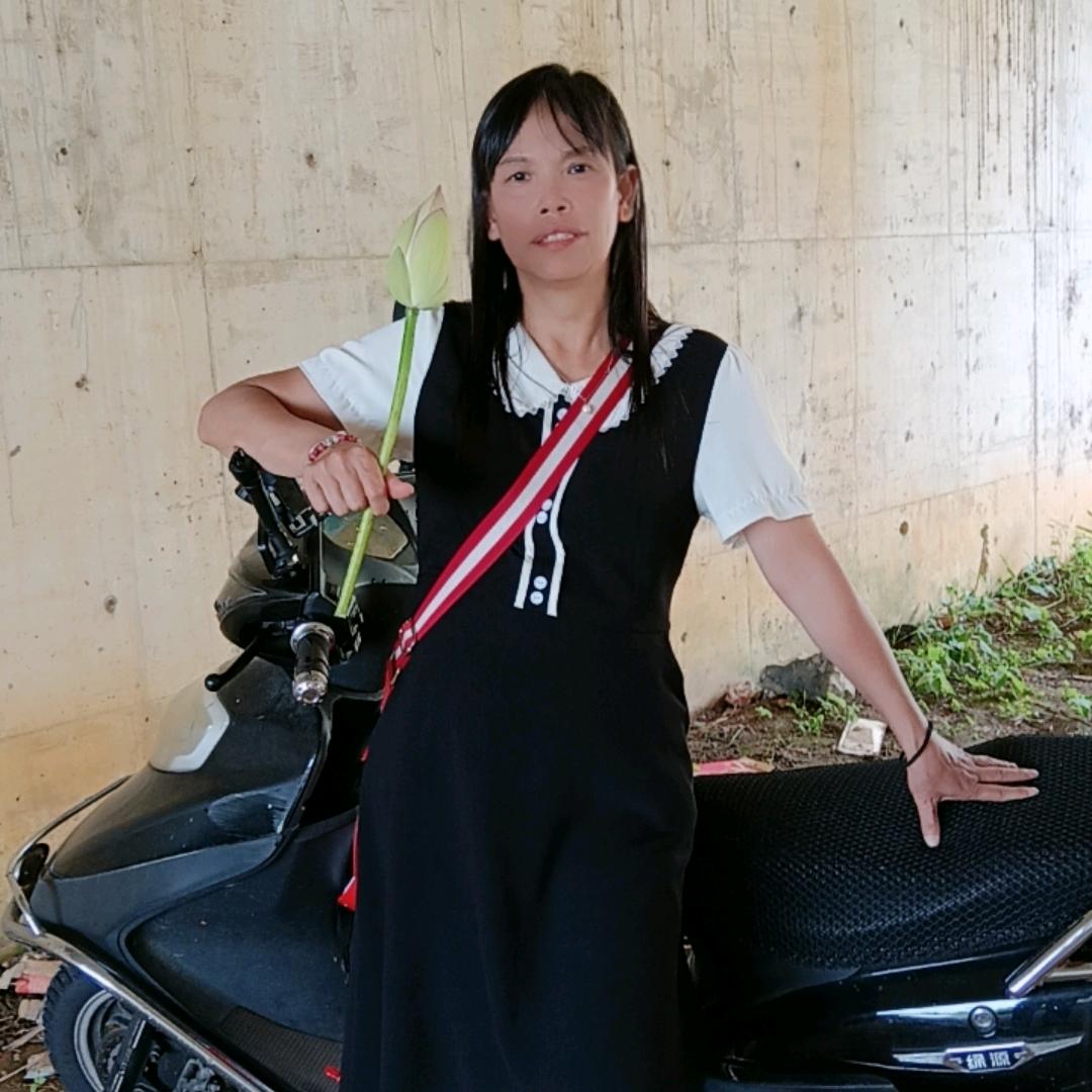 平安幸福的蒋佳伶👫👬
