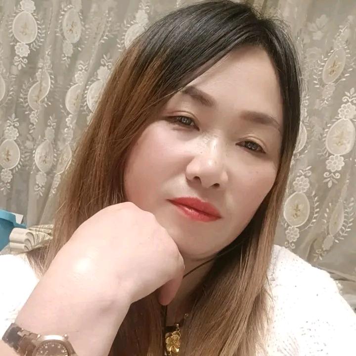 张妹下午五点五十分开播！！！！！！
