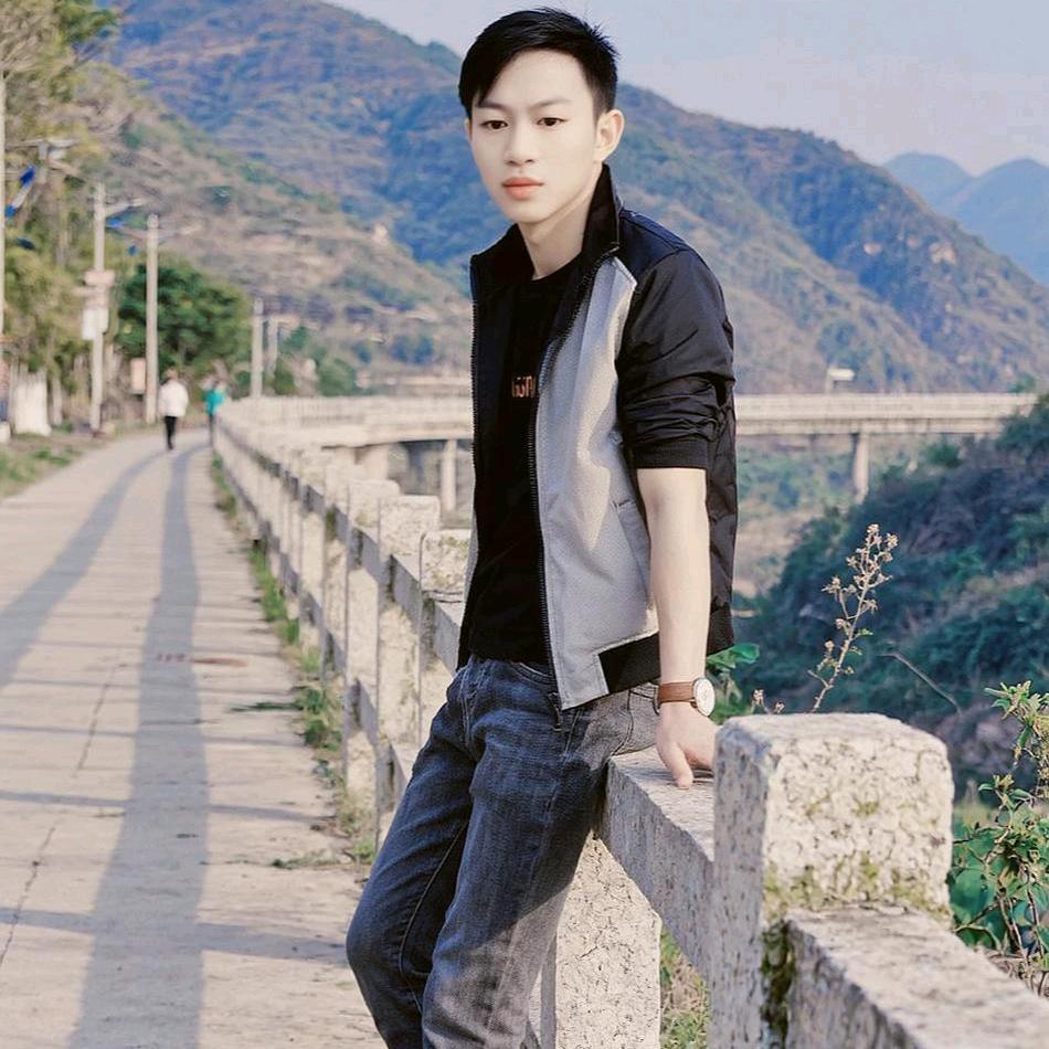 小哥哥