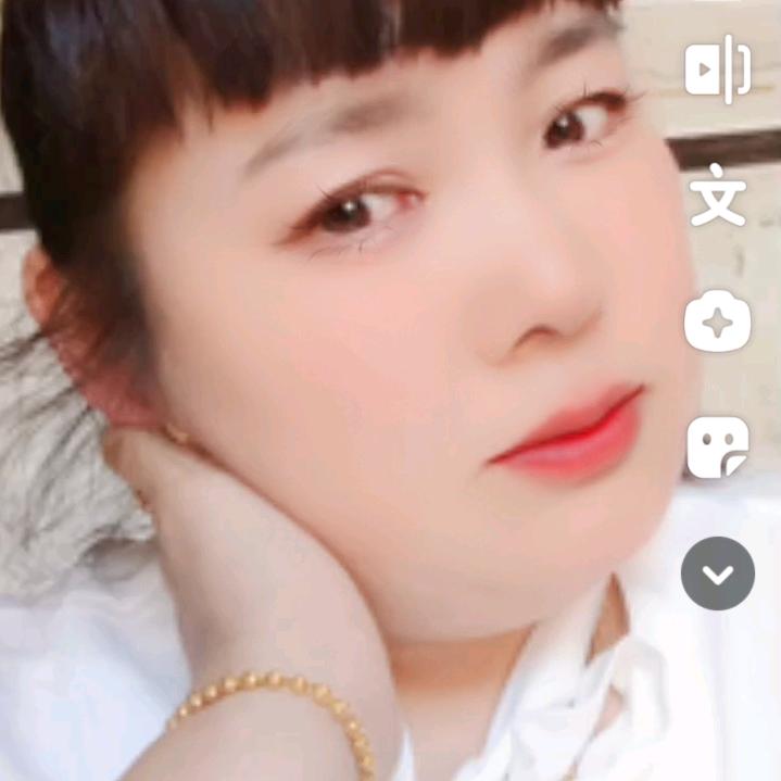 🌹🌹香香🌹🌹