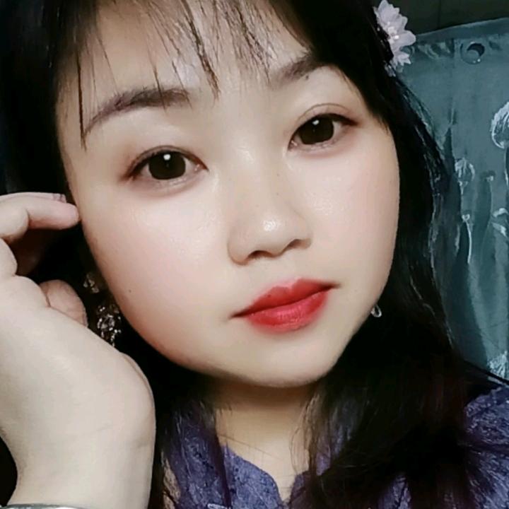 依依🍎