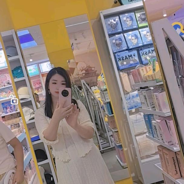 এ᭄许伱向我看࿐ᩚ