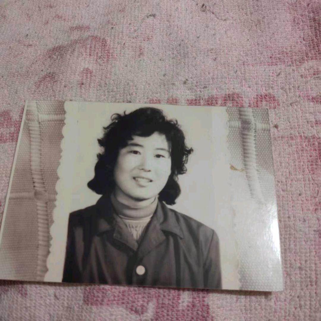 杨小英