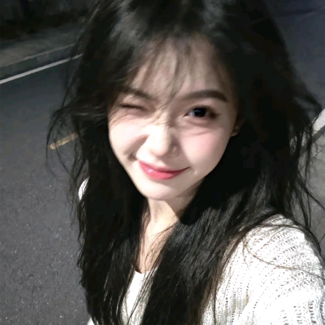 Lili、