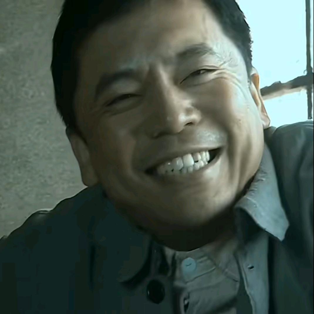 怦怦跳