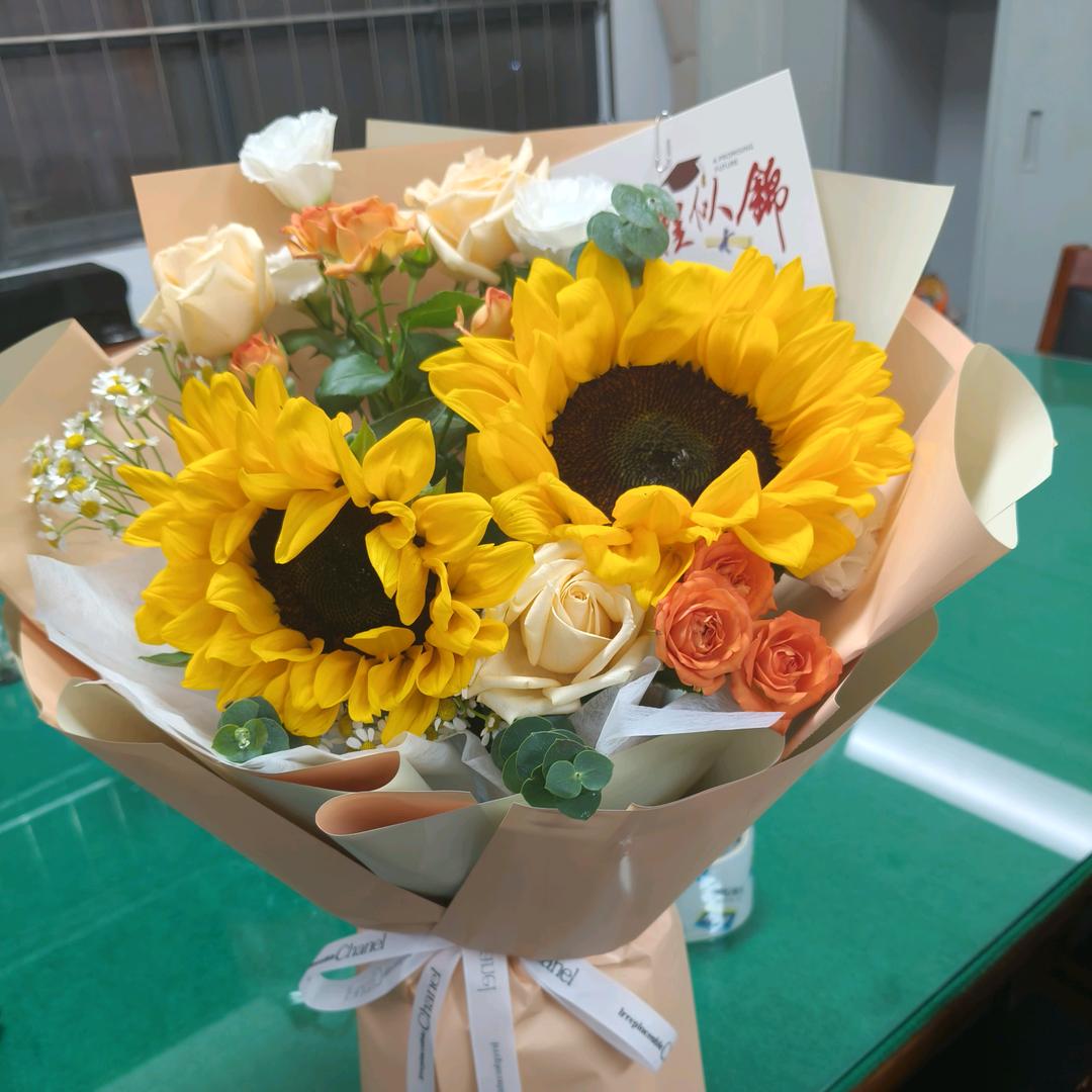 雅泽-婷婷运营号