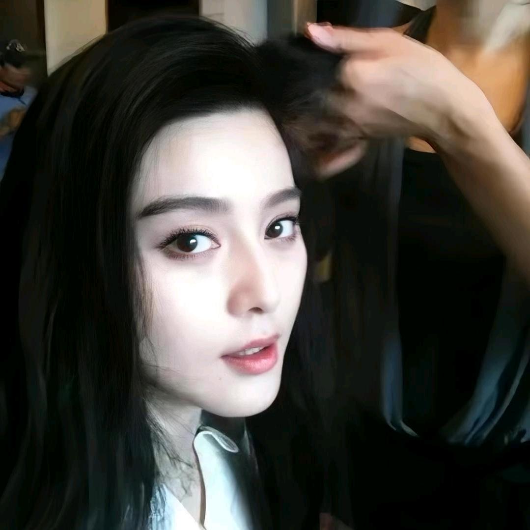 脸脸和妍妍