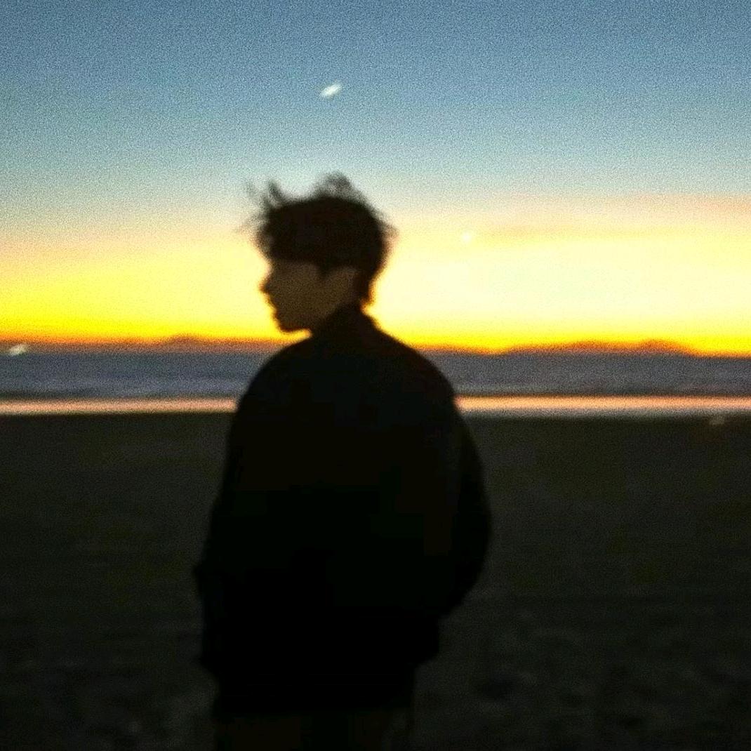 睁眼就是飞机头