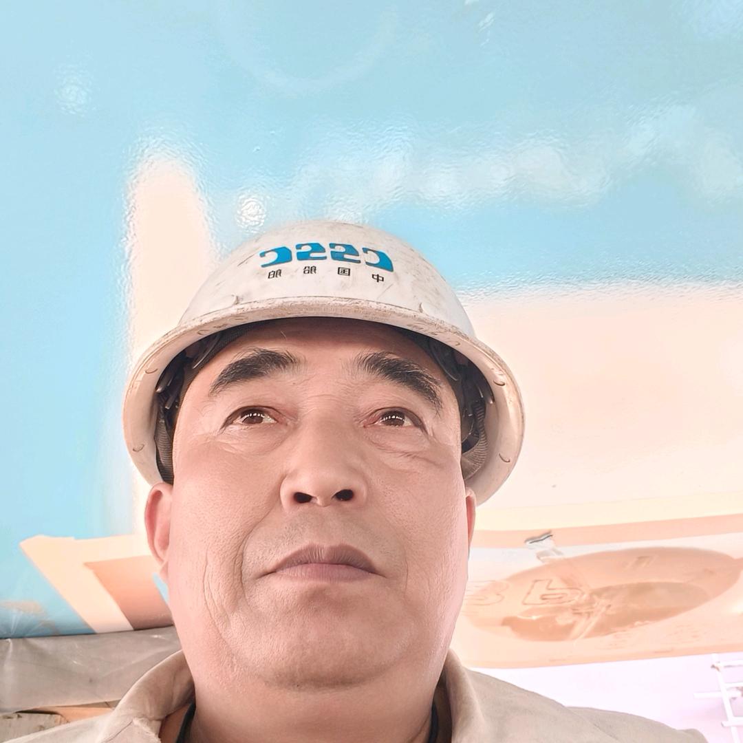 天上下雨地下滑r