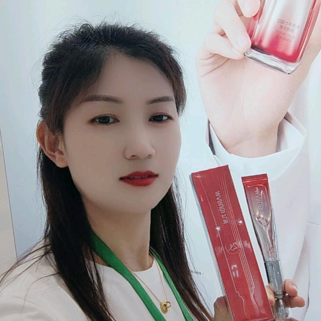 俏女孩