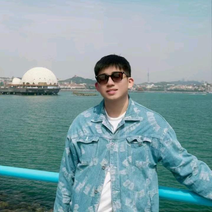 导游小浩