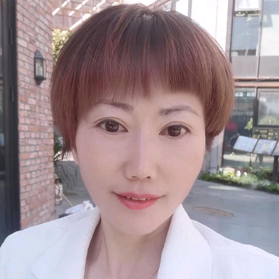 黄豆豆 亚健康调理师  健康管理师