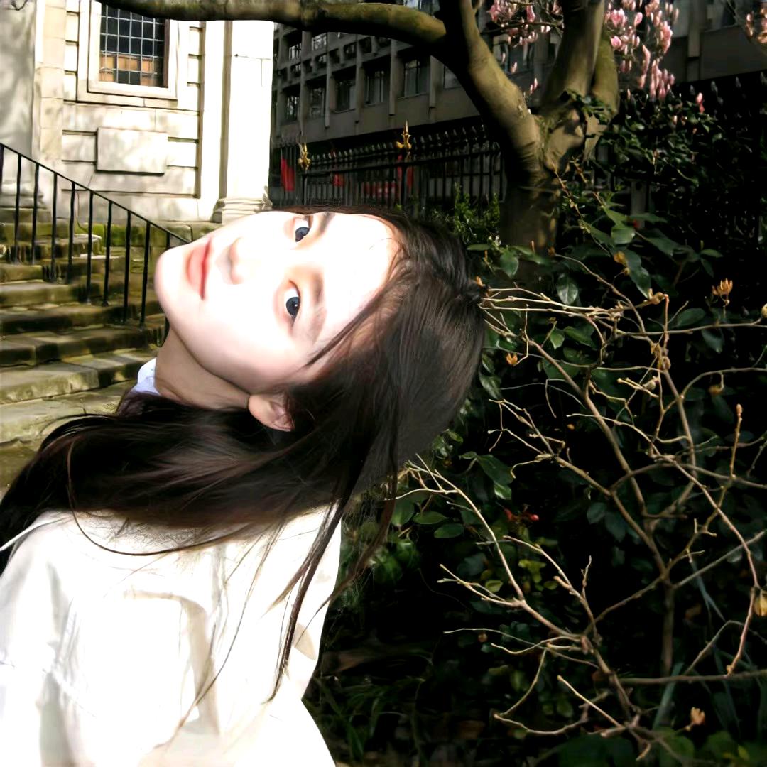 爱吃桃子的桃子ing🍑