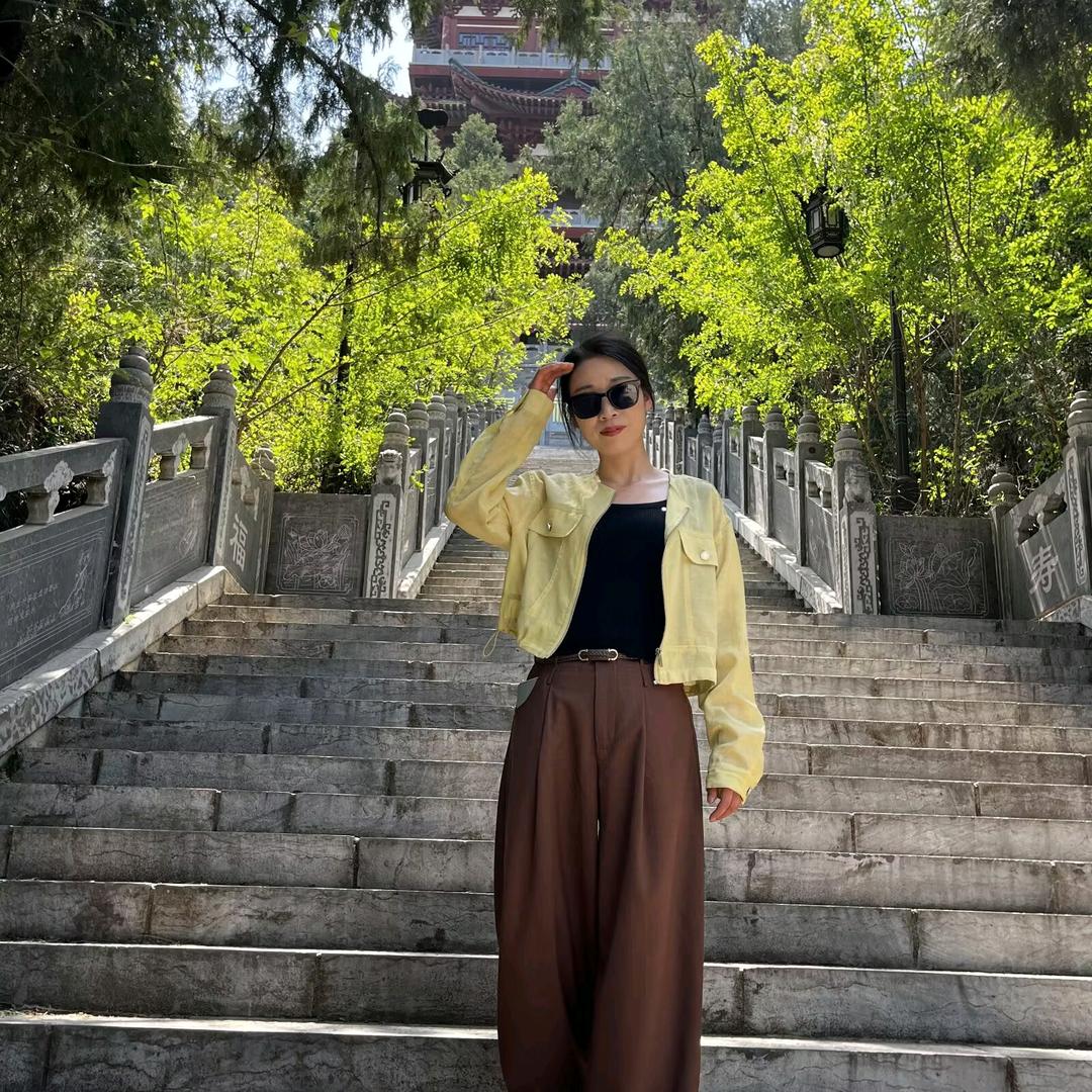 南塬春晴  张洁