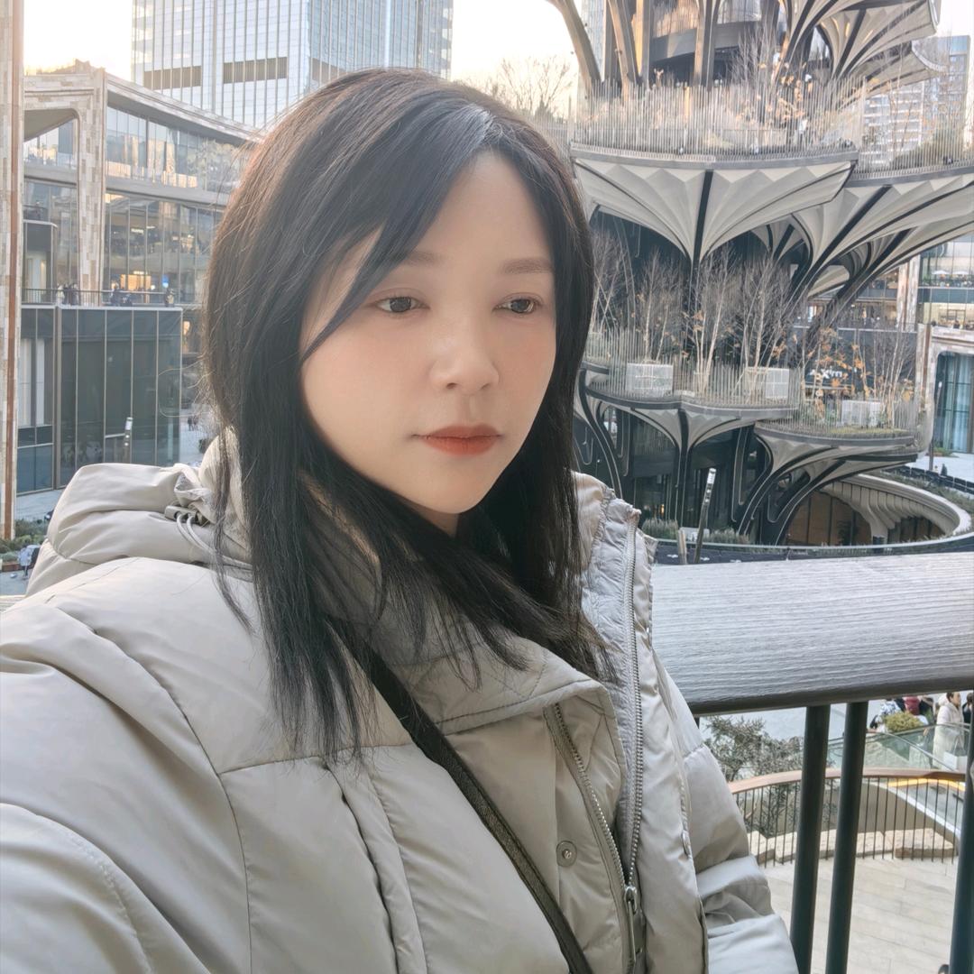 ༺💰周周有༆钱花༻