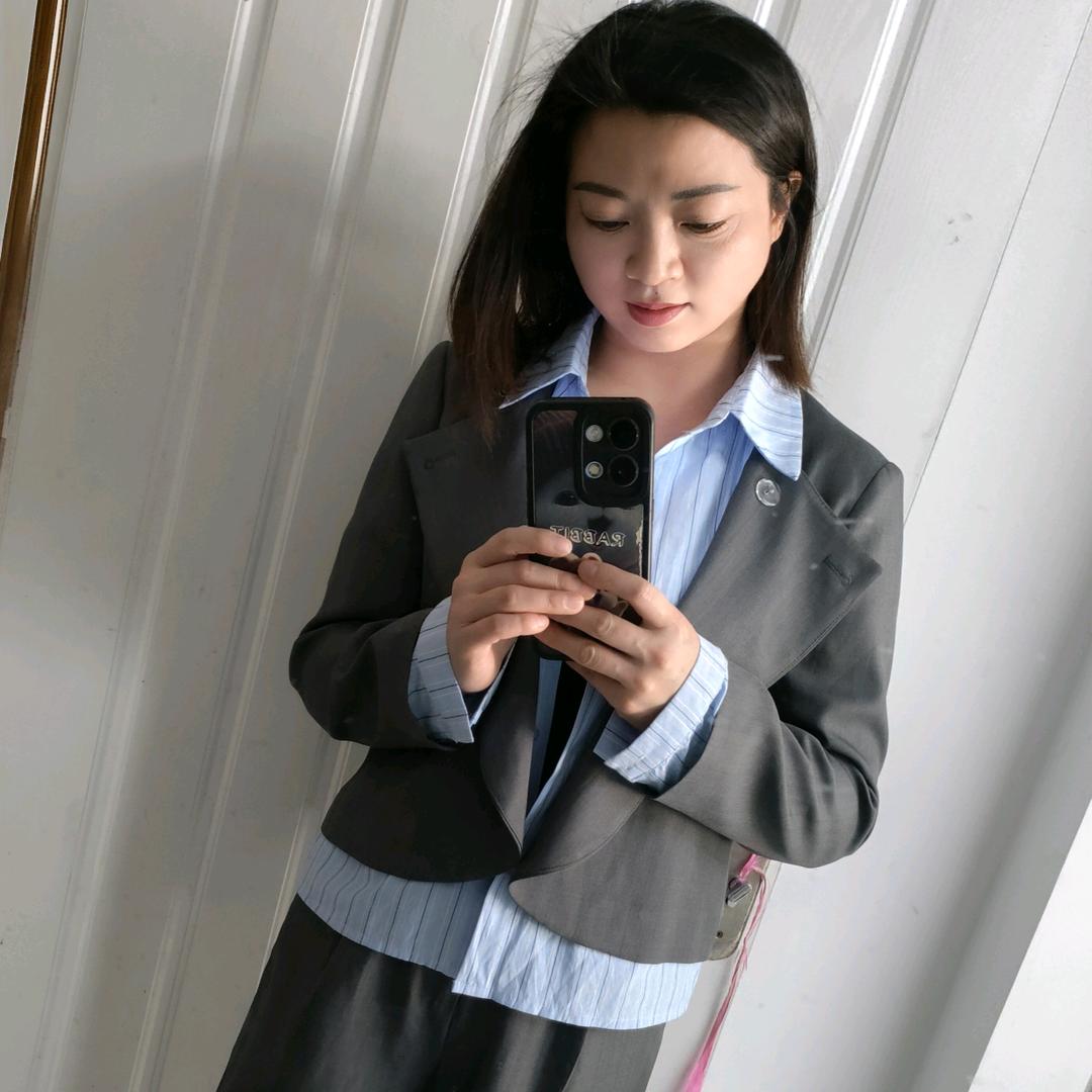 凤冈与狼共舞男装~冯家大小姐