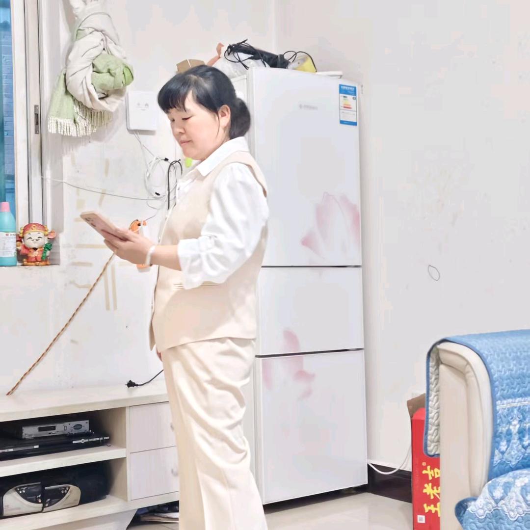 开心每一天🌷🌷🌷🌷