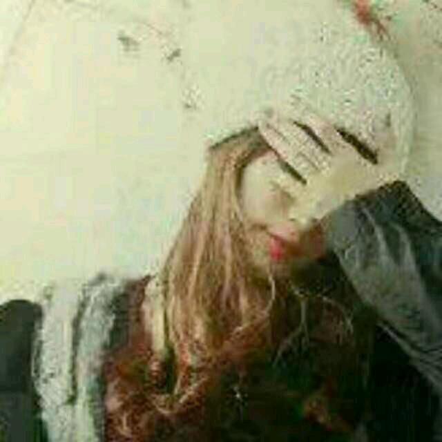 玻璃渣子里找糖吃，满嘴是血