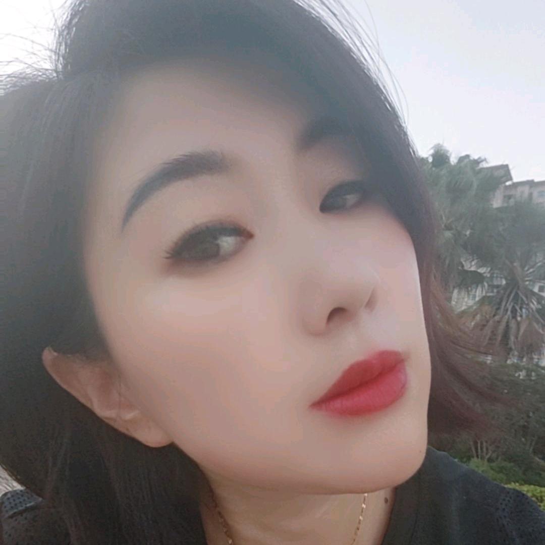 麦吉丽品牌总监陈姐