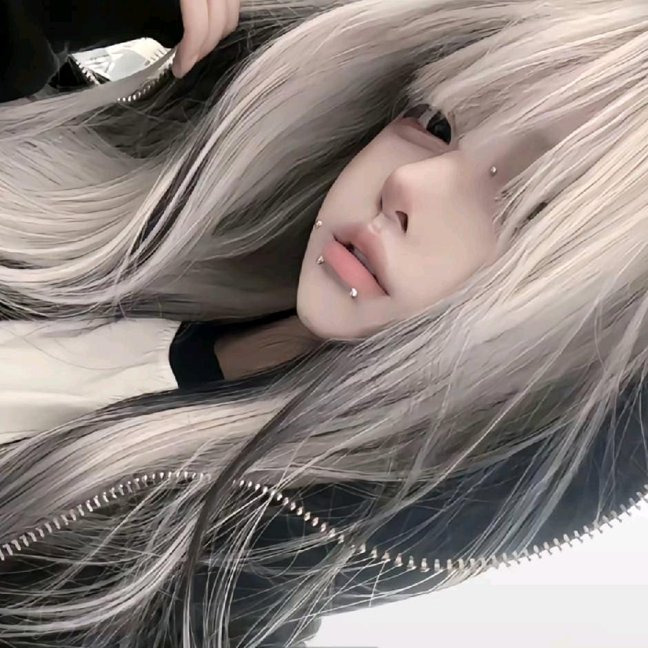 素怡不是姨