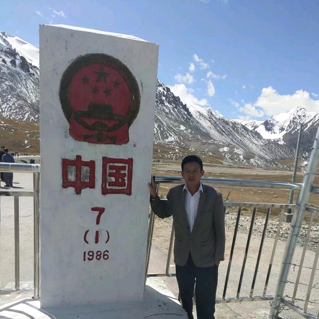 吉利汽车喀什振越