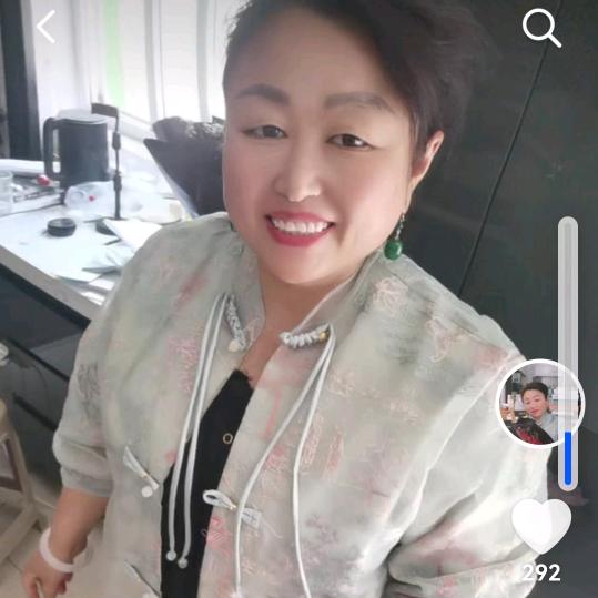 懂得珍惜，橱窗，晚上九点左右开播