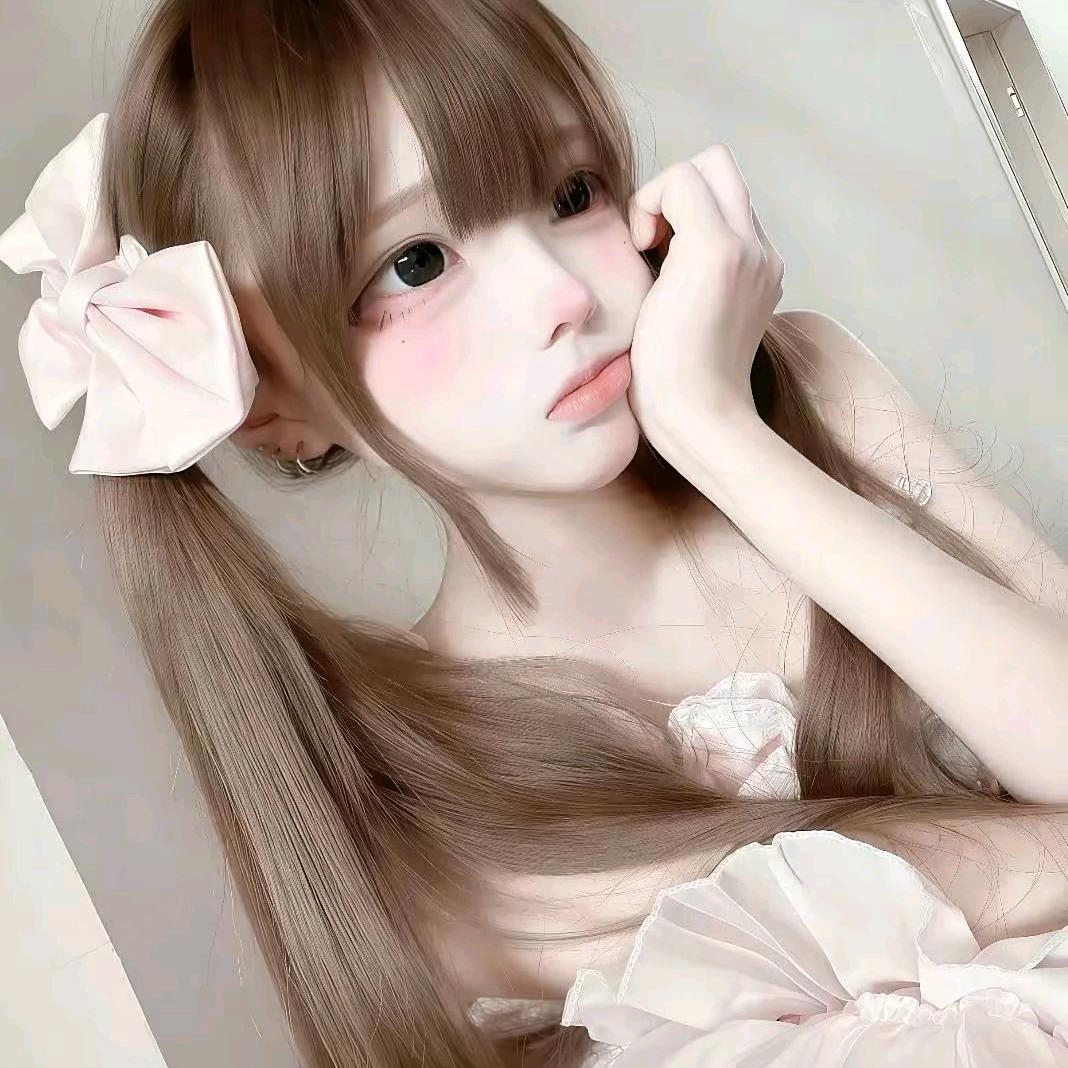 混过社会卖过萌.