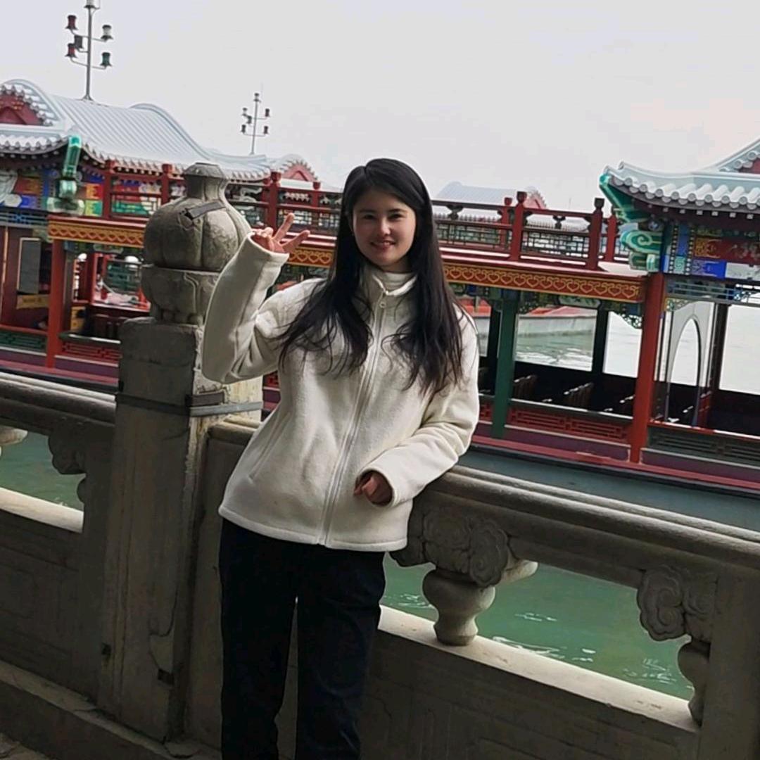 冯颜颜（天鹅到家保洁收徒）