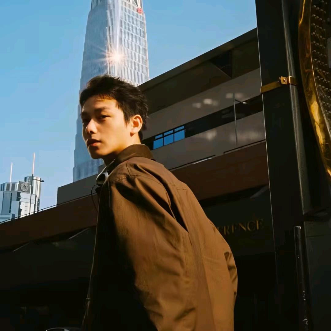 爱吃秤砣：