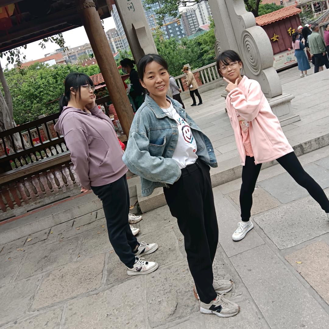 吴丽荣