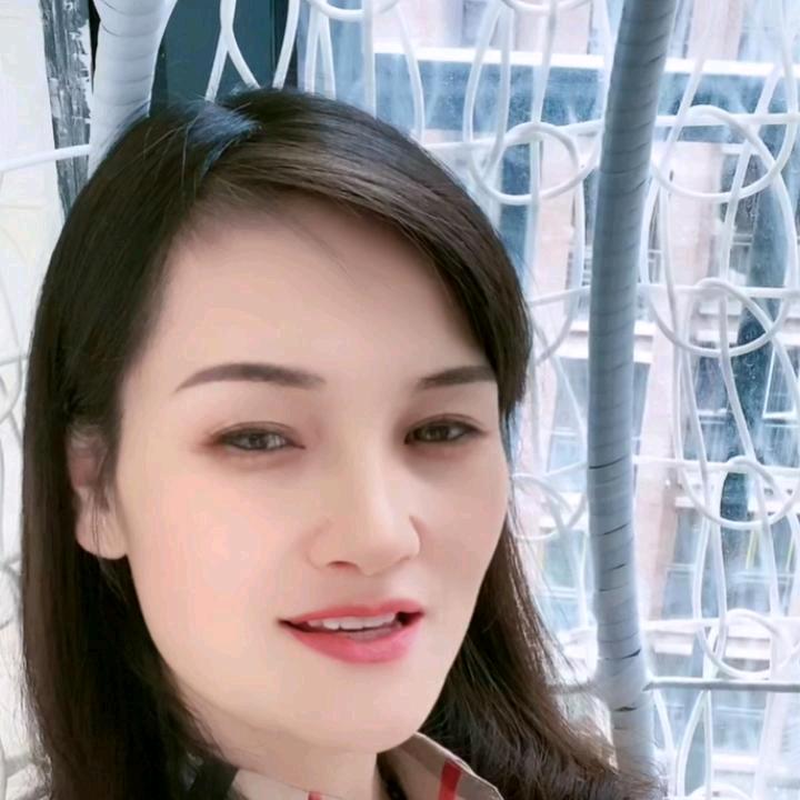 艾姐，可私聊