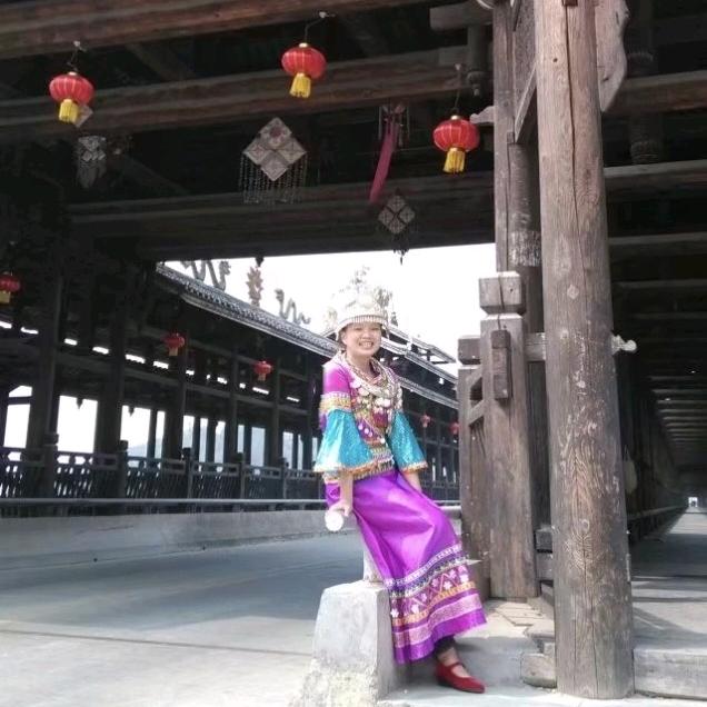 晓霞