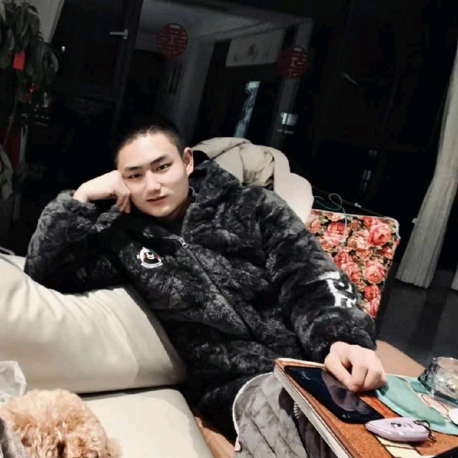 一个路过的岔道份子