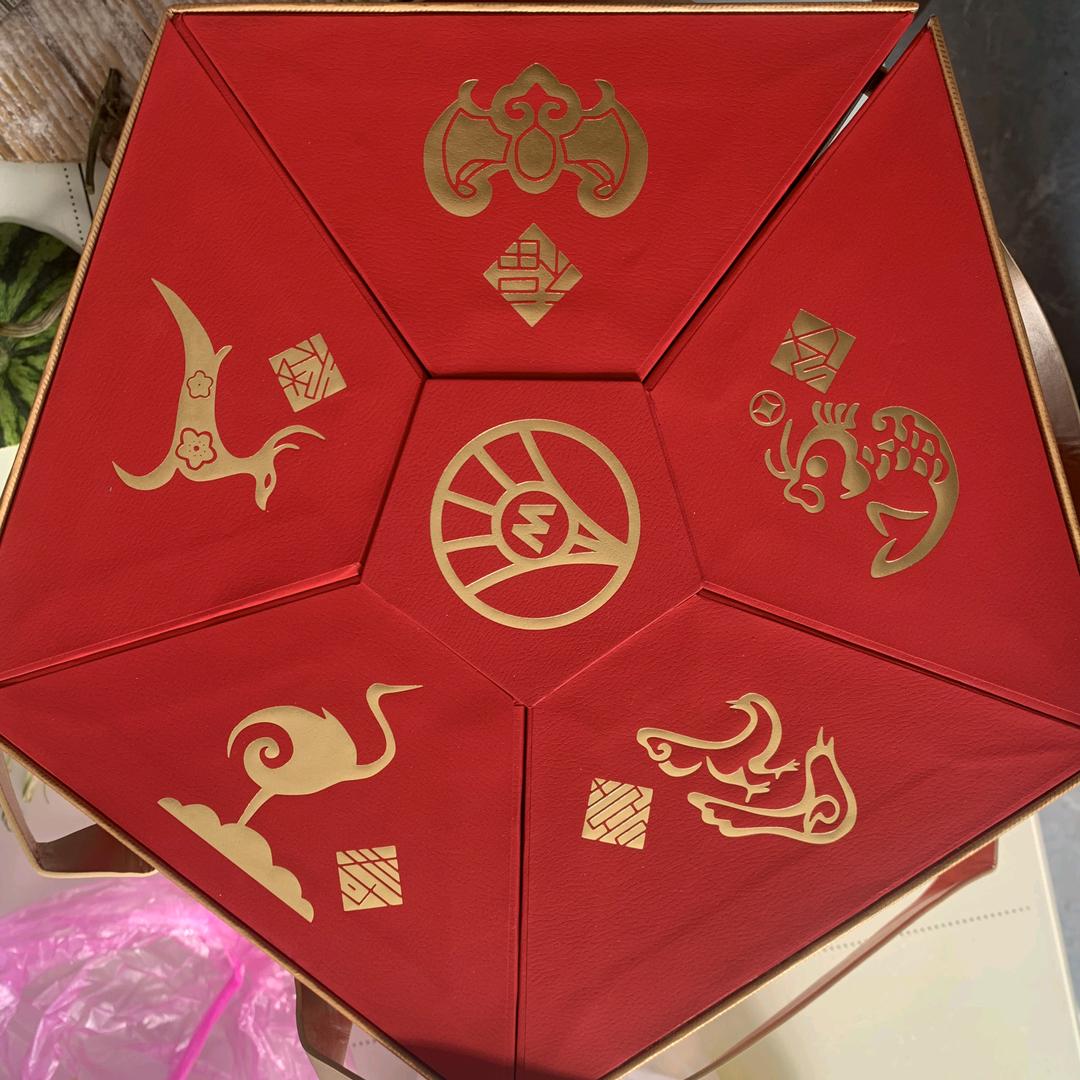 鼓鼓