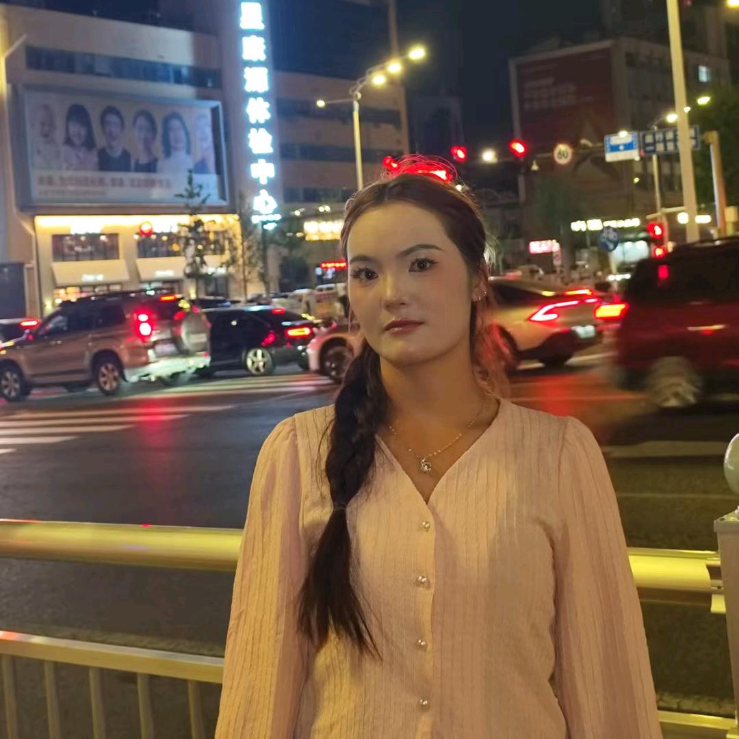 ℒℴѵℯ·陈ོ依呷🥰