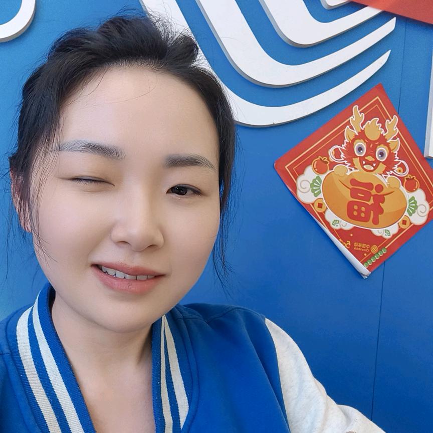 底蓬移动卖手机的小叶