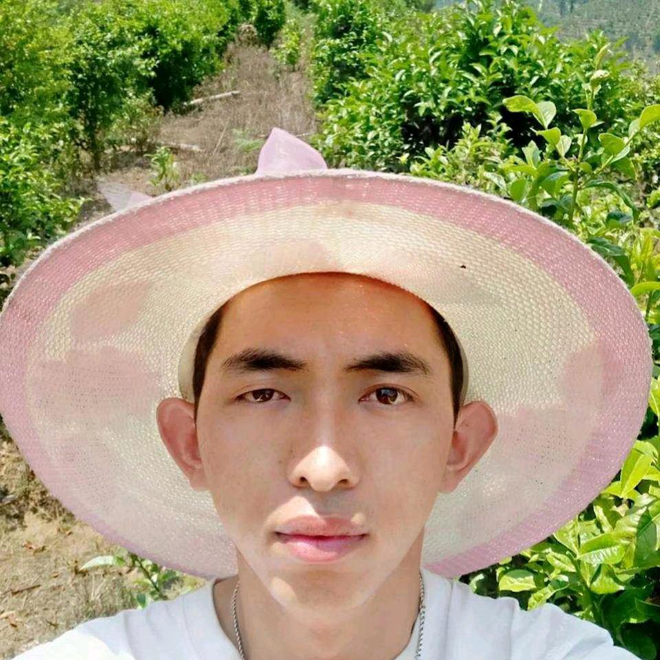 粗品翡翠