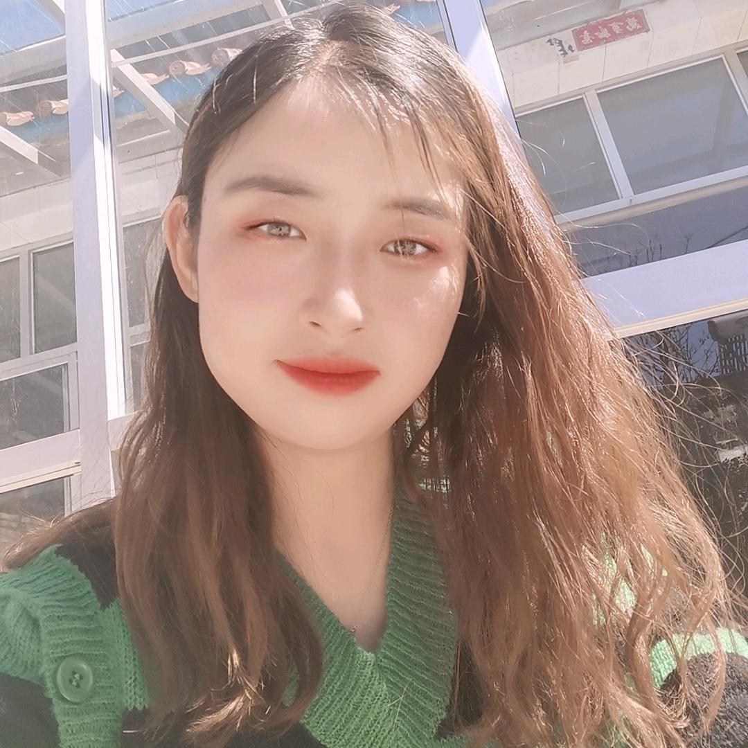 爱笑´•ﻌ•`菇凉