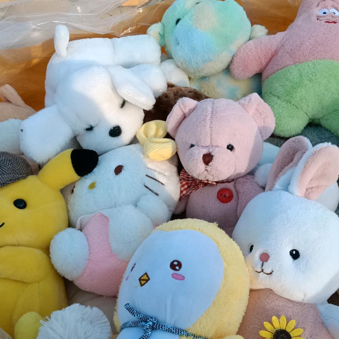 玲隆玩具总动员