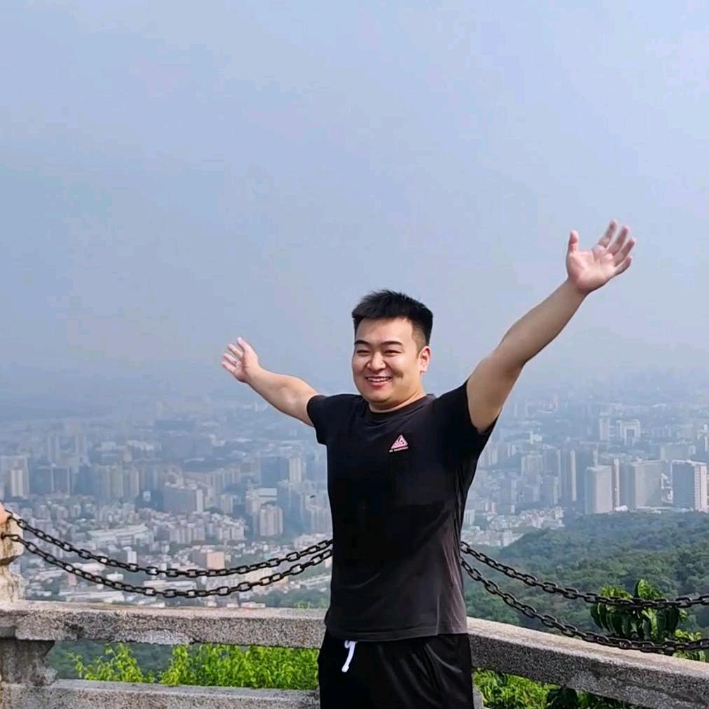 赛博爱吃鸡胸肉
