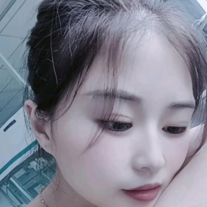 朱朱^_^
