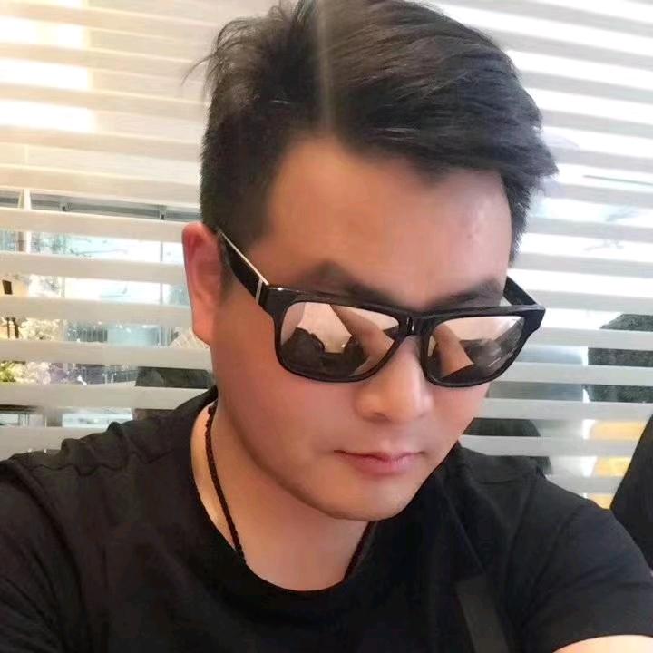 瓢城里《万斤俱乐部》