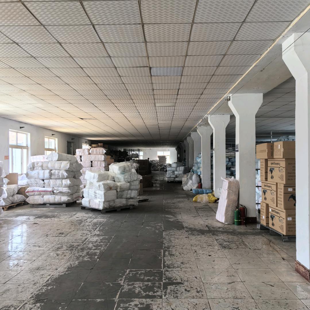 宠物外贸尾货仓