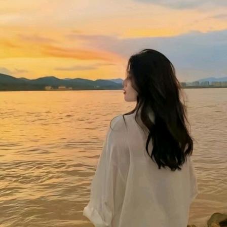 AAA夏夏（周边👀主页简介）
