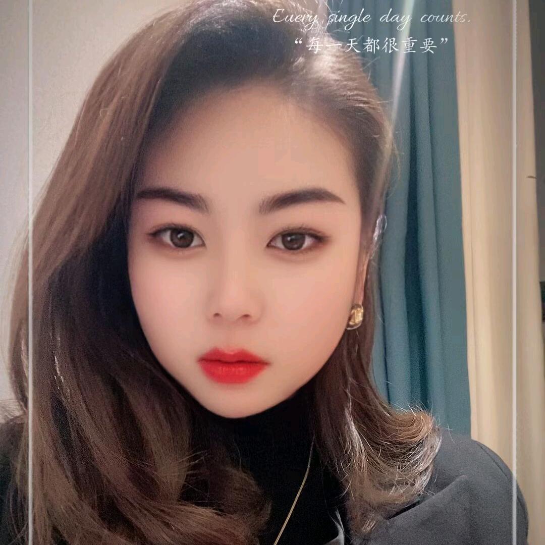 雯雯🌹