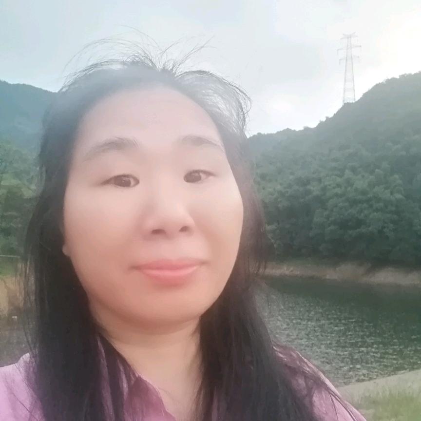 龙伟明