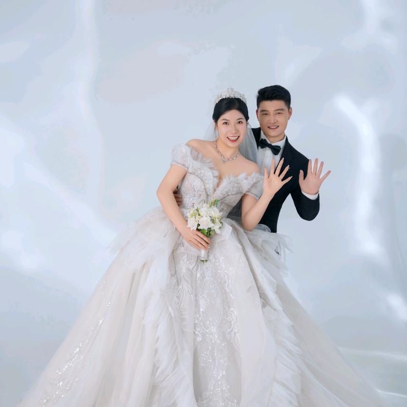 李物（小媳妇）🤔