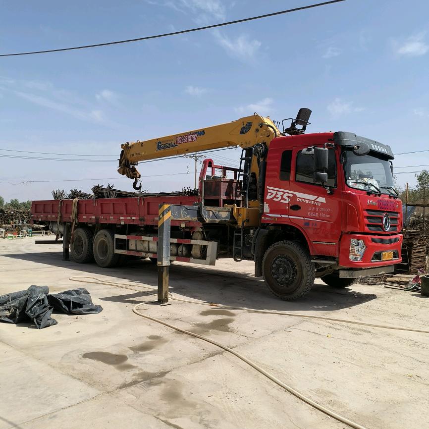 随车吊14吨出租