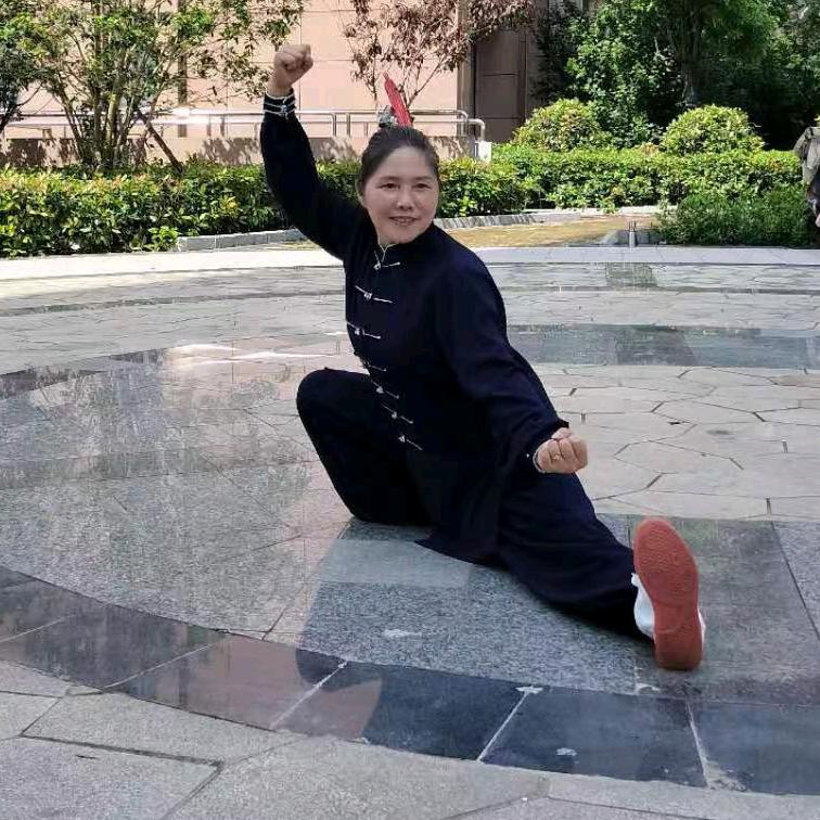 姜家姑娘爱太极